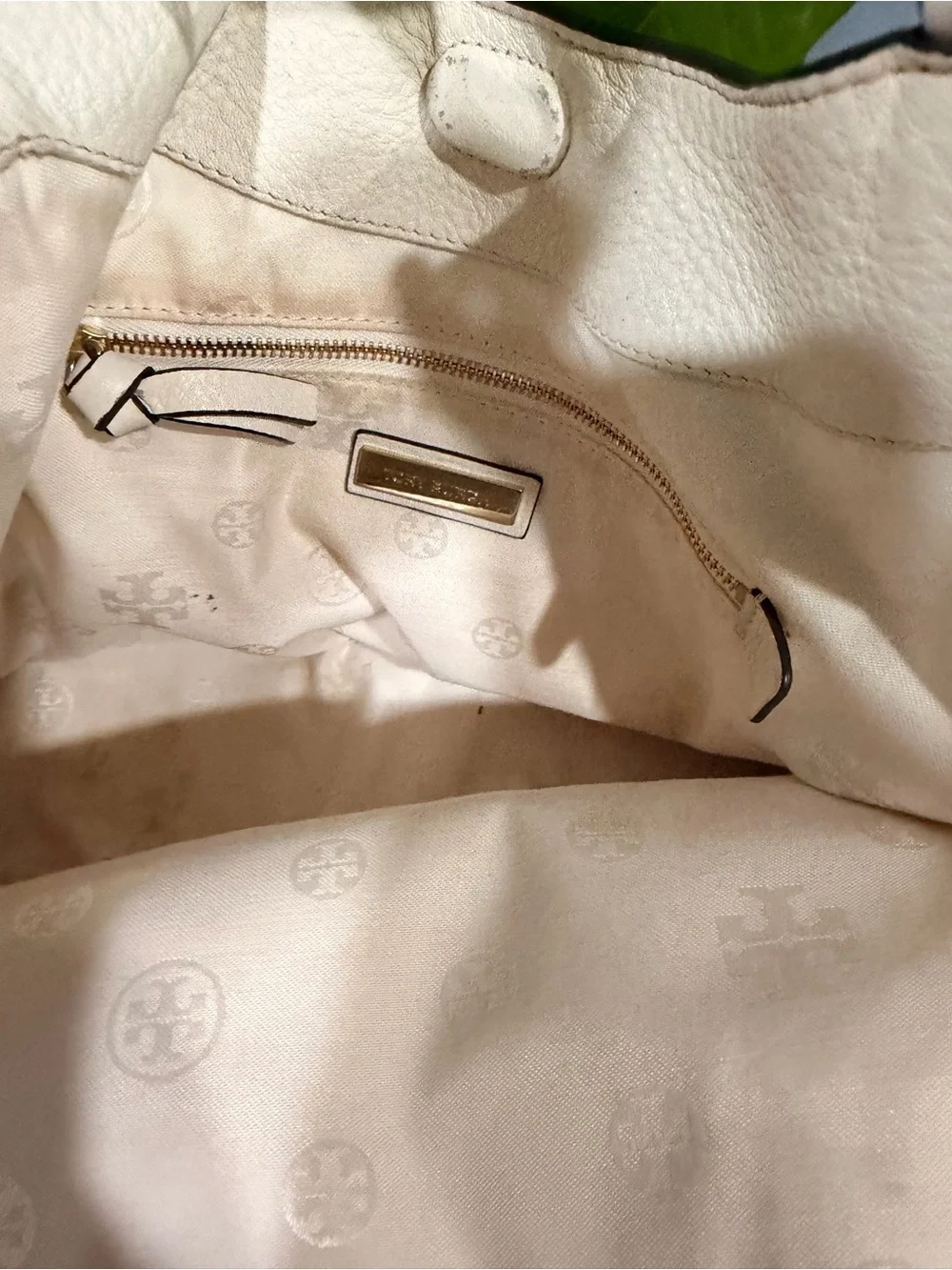 Tory Burch Ivory Pebbled Leather Logo Tote